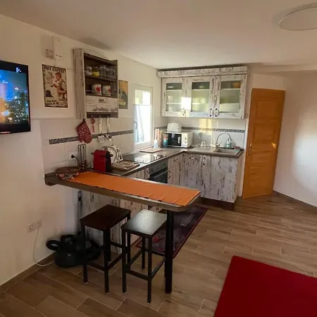 Naplemente Vendeghaz Apartment